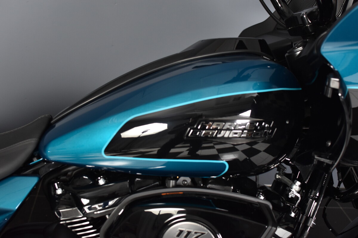 2026 Harley-Davidson® Road Glide™ FLTRX, photo 10