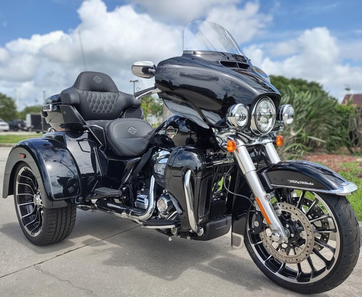 FLHTCUTG 2025 Tri Glide® Ultra