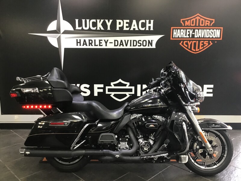 2016 Harley-Davidson® Ultra Limited Black Quartz