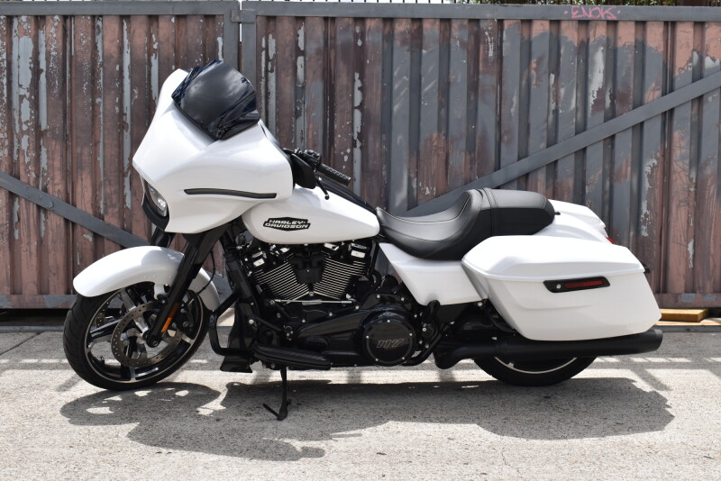 2024 Harley-Davidson® Street Glide® FLHX