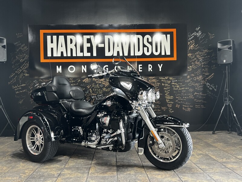 2023 Harley-Davidson® Tri Glide® Ultra Vivid Black | Pre-Owned Trike