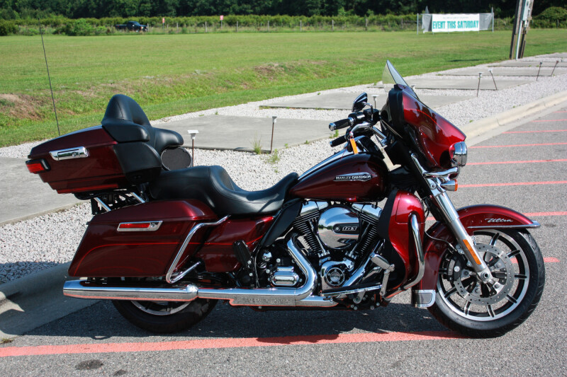 2015 Harley-Davidson® Electra Glide® Ultra Classic® Low FLHTCUL
