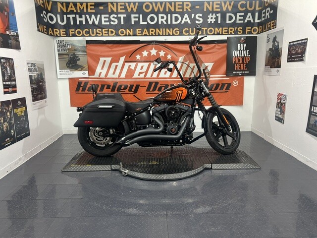 2023 Harley-Davidson® Street Bob® 114 | Pre-Owned Cruiser Motorcycle