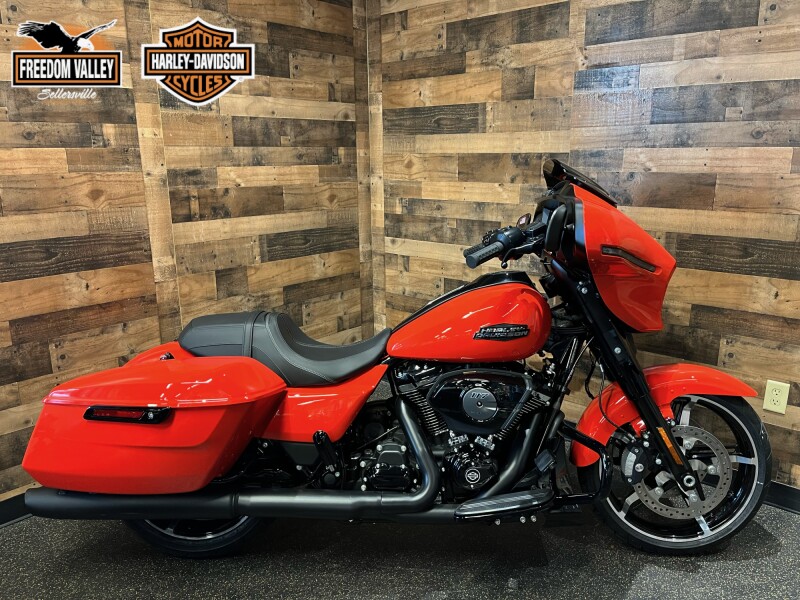 2026 Harley-Davidson® Street Glide® Blood Orange Black Trim FLHX