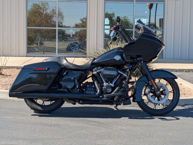2021 Harley-Davidson® Road Glide® Special