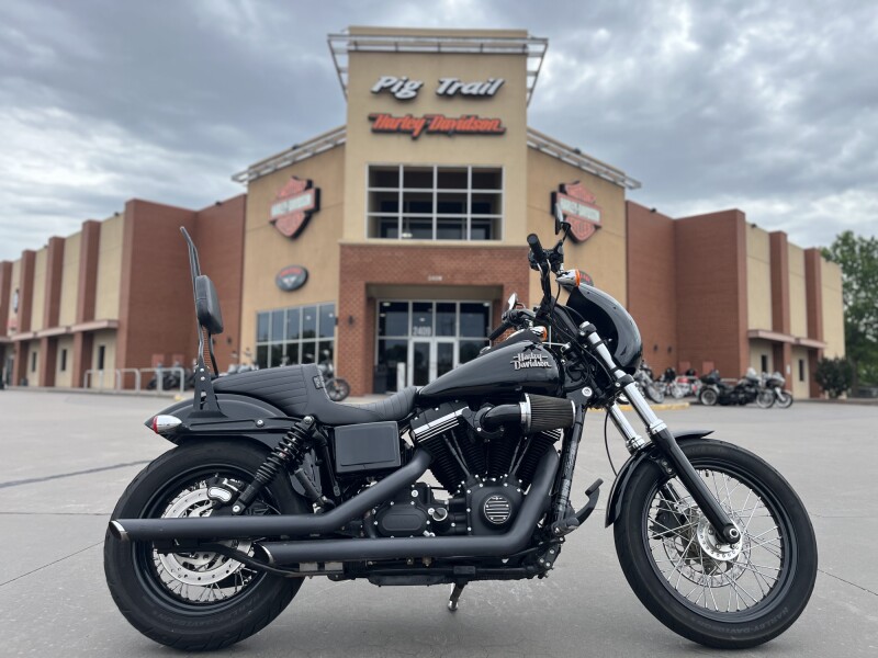 2016 Harley-Davidson® FXDB Street Bob® Black Denim 629209