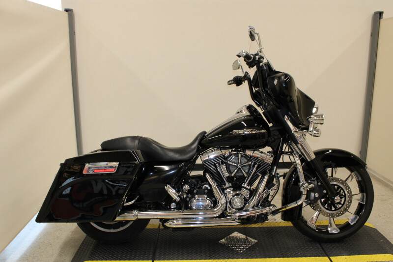 2009 Harley-Davidson Street Glide Grand American Touring FLHX