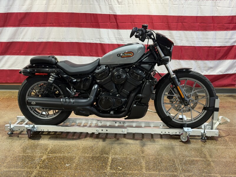 RH975S 2025 Nightster™ Special