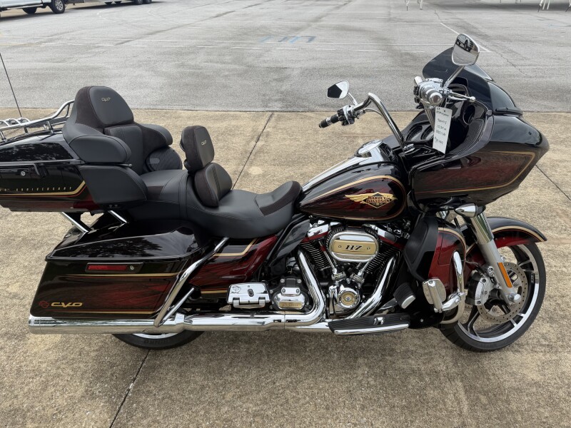 2023 Harley-Davidson® CVO™ Road Glide® LTD Anniversary HRLM RED FD/BLK