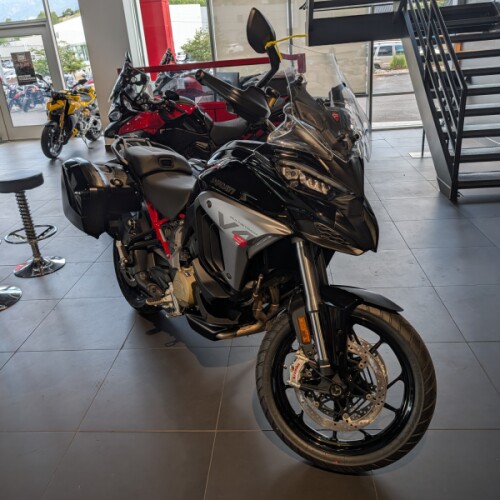 2026 Ducati Multistrada V4 S Thrilling Black thumb 3