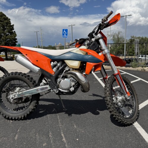 2022 KTM 150 XC-W TPI thumb 3