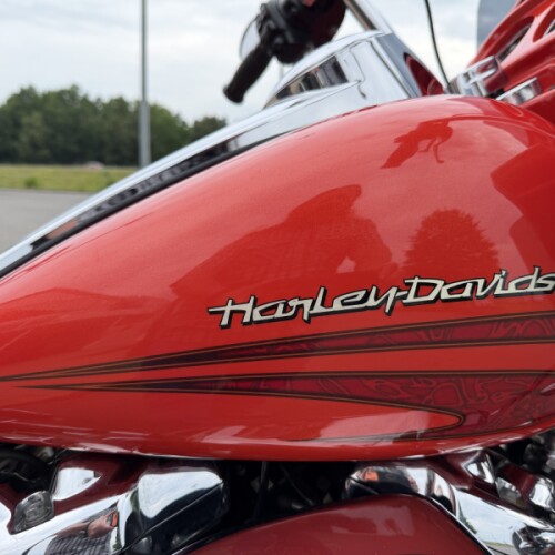 2017 Harley-Davidson® Road Glide® Special Custom Color Laguna Orange thumb 0