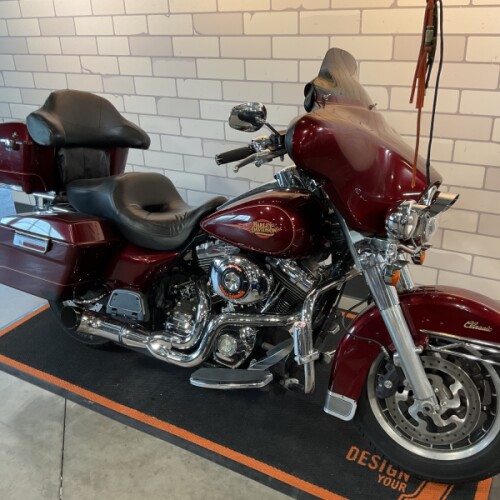 2008 Harley-Davidson® Electra Glide® Classic FLHTC thumb 3