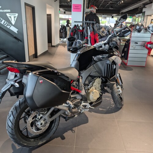 2026 Ducati Multistrada V4 S Thrilling Black thumb 2