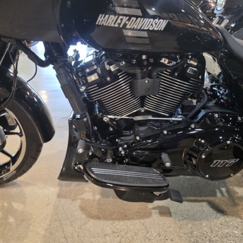 FLTRT 2024 Road Glide 3 thumb 0