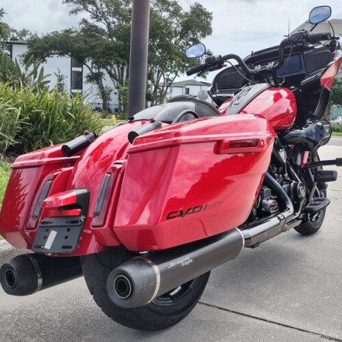 Harley-Davidson® CVO™ Road Glide™ ST 2025 thumb 1