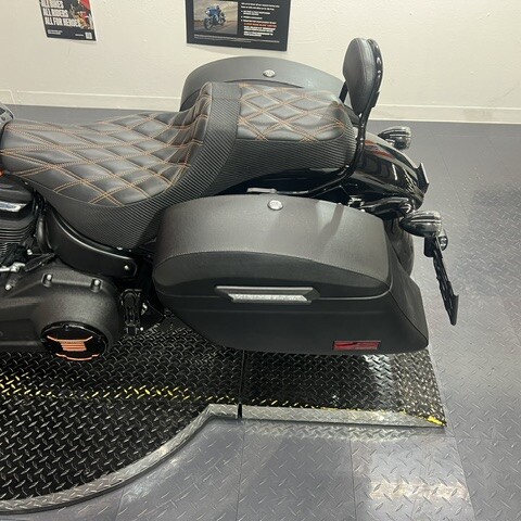 2023 Harley-Davidson® Street Bob® 114 | Pre-Owned Cruiser Motorcycle thumb 0