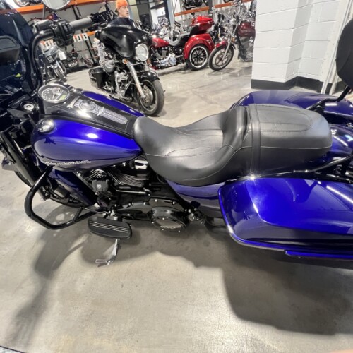 2020 Harley-Davidson® Road King® Special Zephyr Blue/Black Sunglo FLHRXS thumb 0