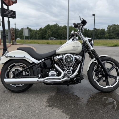 2018 Harley-Davidson® Low Rider® Bonneville Salt Pearl thumb 2