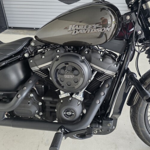 2020 Harley-Davidson® Street Bob® River Rock Gray thumb 0