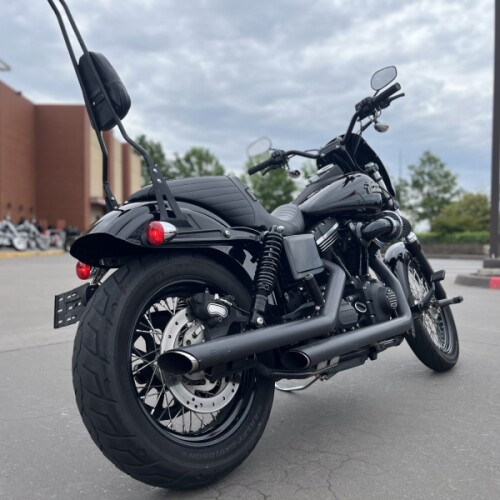 2016 Harley-Davidson® FXDB Street Bob® Black Denim 629209 thumb 2