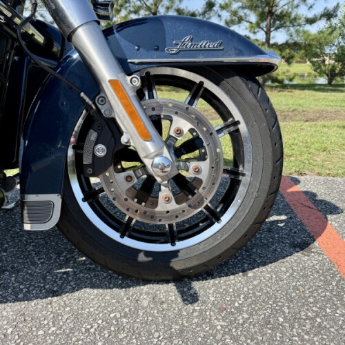 2016 Harley-Davidson® Ultra Limited FLHTK  thumb 0
