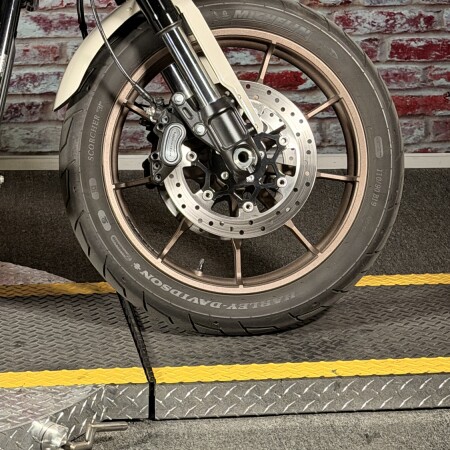 FXLRST 2023 Low Rider® ST thumb 1