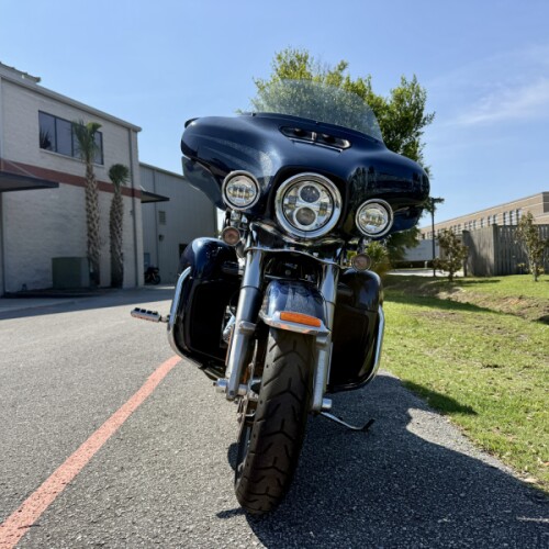 2016 Harley-Davidson® Ultra Limited FLHTK  thumb 2