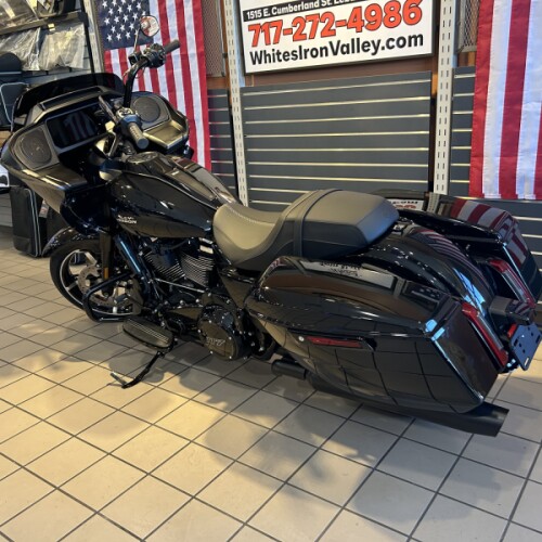 2026 H-D FLTRX Road Glide® 117ci thumb 0