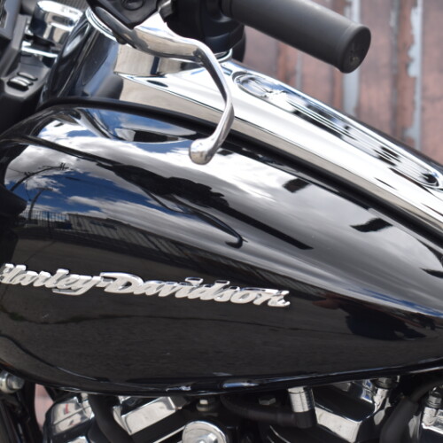 2020 Harley-Davidson® Road Glide® FLTRX thumb 2