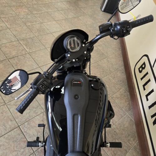 2026 Harley-Davidson® Low Rider® S Vivid Black Black Trim thumb 0