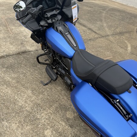 2025 Harley-Davidson® Road Glide™ PRPL ABYSS DNM/BLACK TRIM thumb 1