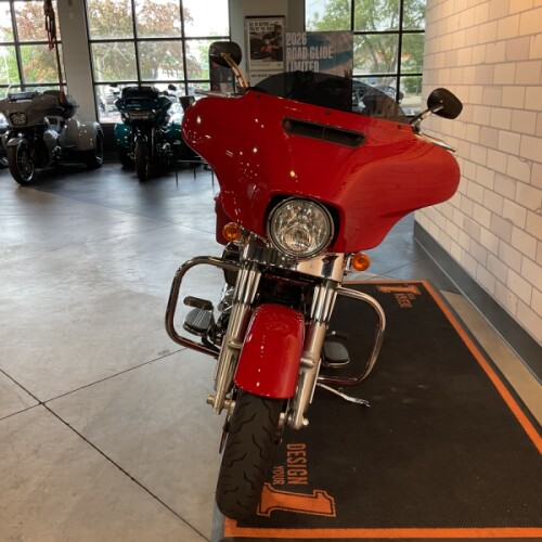 2023 Harley-Davidson® Street Glide® FLHX thumb 2
