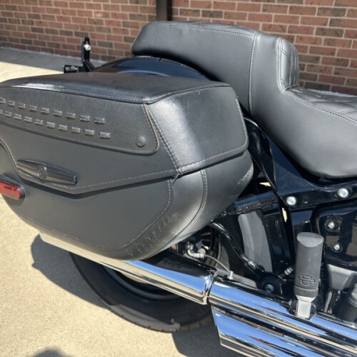 2019 Harley-Davidson Heritage Classic FLHC  thumb 1