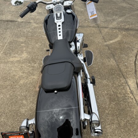2025 Harley-Davidson Fat Boy®	 thumb 2