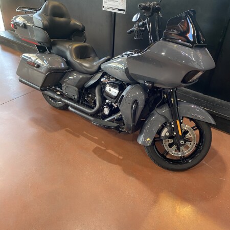 FLTRK 2022 Road Glide® Limited thumb 3