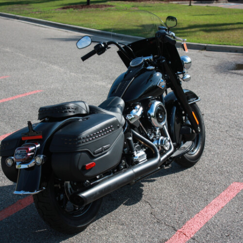 2026 Harley-Davidson® Heritage Classic FLHC thumb 1