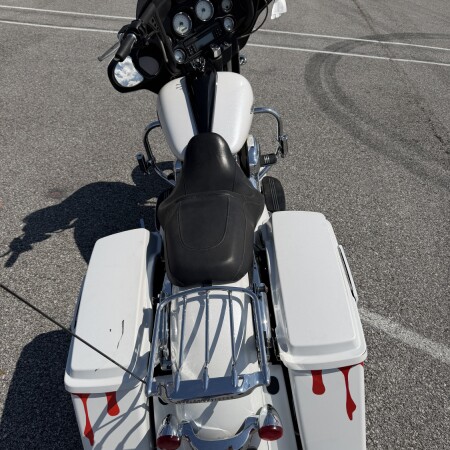 2011 Harley-Davidson® Street Glide® | Pre-Owned Touring Motorcycle thumb 2