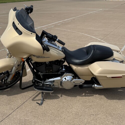 2014 Harley-Davidson® Street Glide® Special Sand Cammo Denim thumb 0