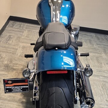 2026 Harley-Davidson® Breakout® Teal Thunder Chrome Trim FXBR thumb 2
