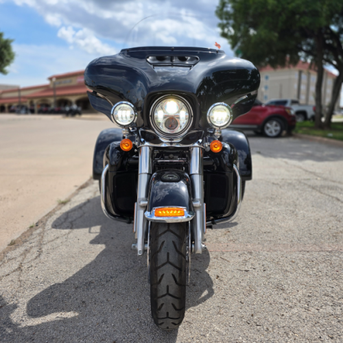 2019 Harley-Davidson® Tri Glide® Ultra thumb 1
