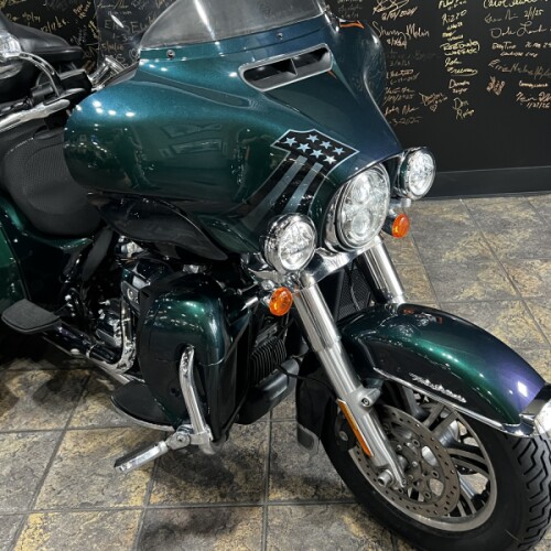2021 Harley-Davidson® Tri Glide® Ultra Snake Venom thumb 0