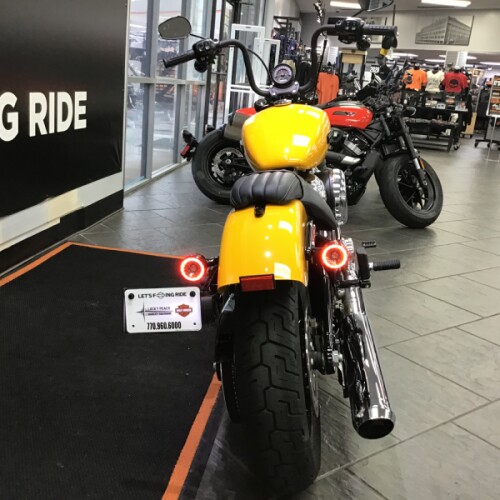 2025 Harley-Davidson® Street Bob® Centerline w/Laced Wheels thumb 0