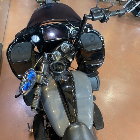 FLTRK 2022 Road Glide® Limited thumb 0