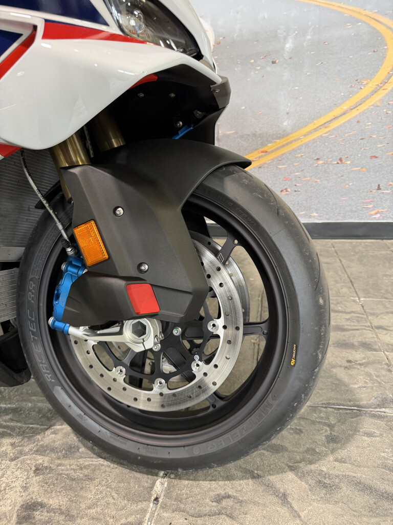 2026 BMW S1000RR No Gimmicks, No Hidden Fees, photo 6