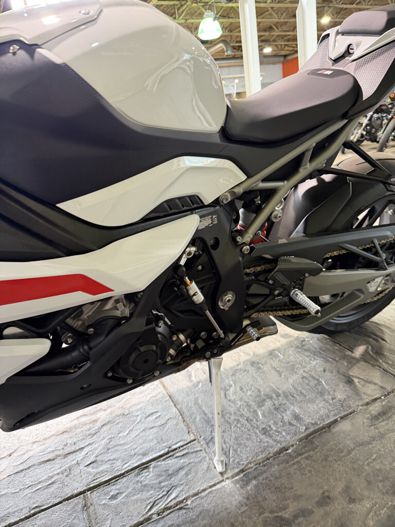 2026 BMW S1000RR No Gimmicks, No Hidden Fees, photo 10