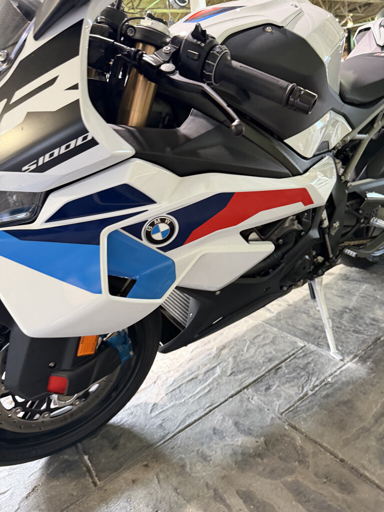 2026 BMW S1000RR No Gimmicks, No Hidden Fees, photo 9
