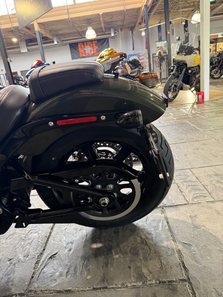 2026 Harley-Davidson® Street Bob® No Gimmick's, No Hidden Fees, photo 13