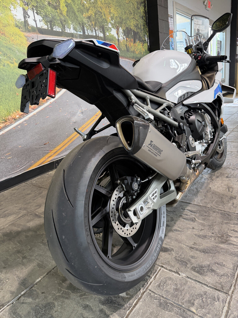 2026 BMW S1000RR No Gimmicks, No Hidden Fees, photo 17