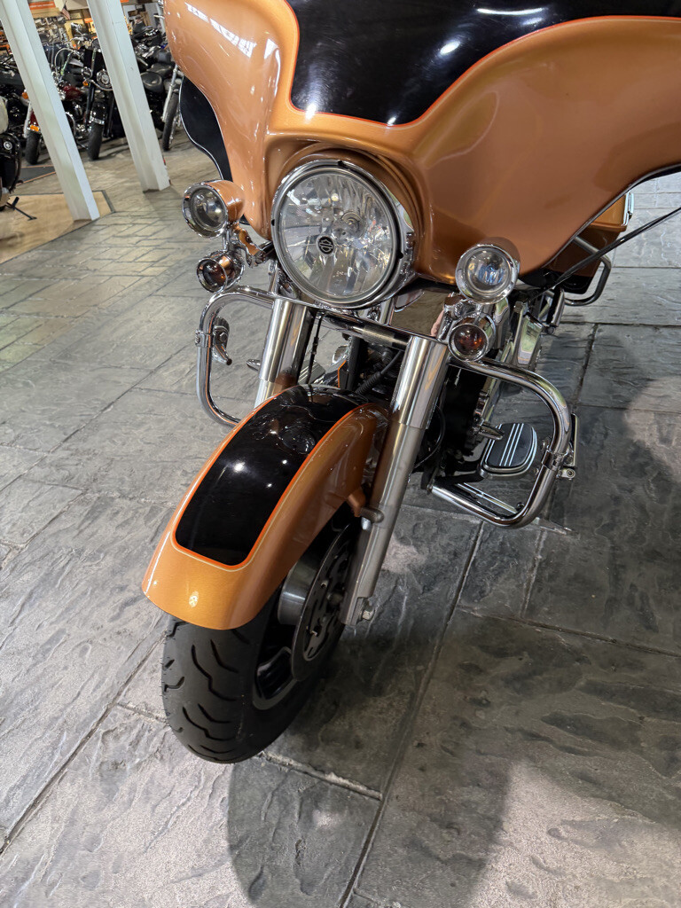 2008 Harley-Davidson® Street Glide® No Gimmick's, No Hidden Fees, photo 11